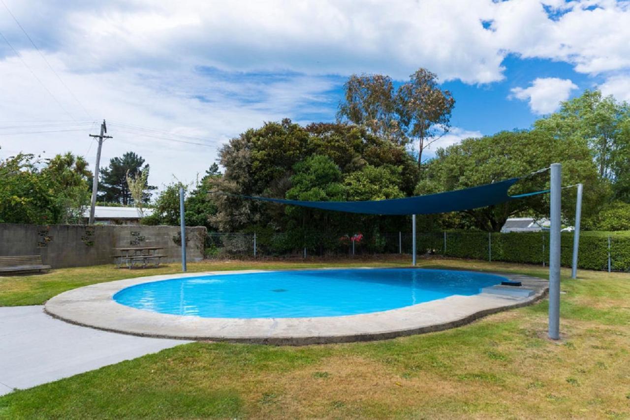 Leithfield Beach Holiday Park ภายนอก รูปภาพ